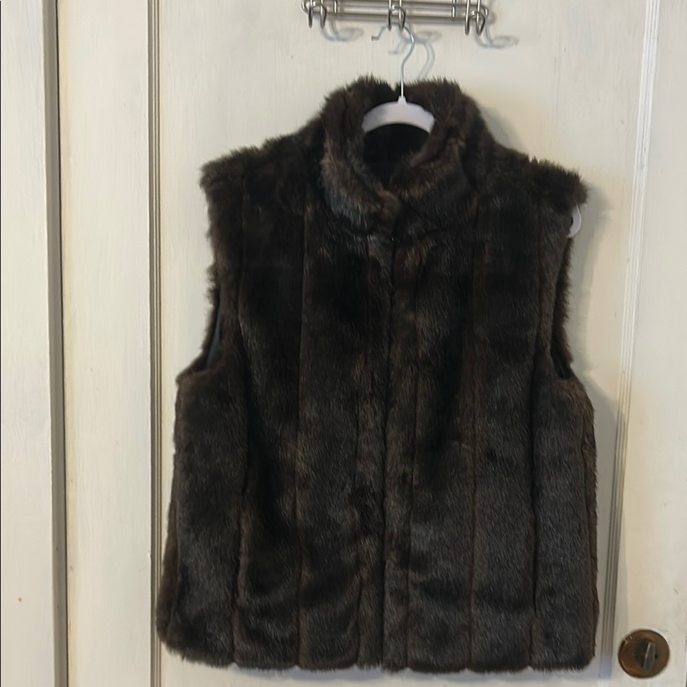 Gallery Dark Brown Faux Fur Vest
